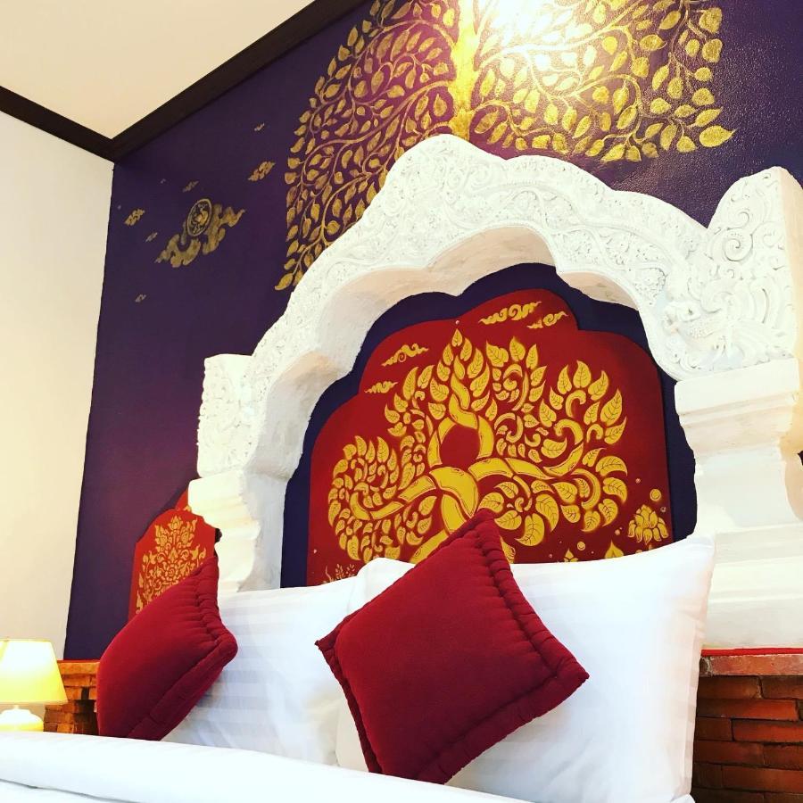 Phiphu Art And Gallery Boutique Sukhothai Hotel Екстериор снимка