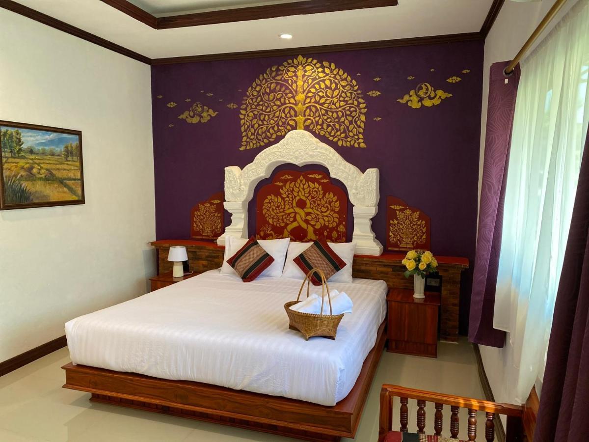 Phiphu Art And Gallery Boutique Sukhothai Hotel Екстериор снимка