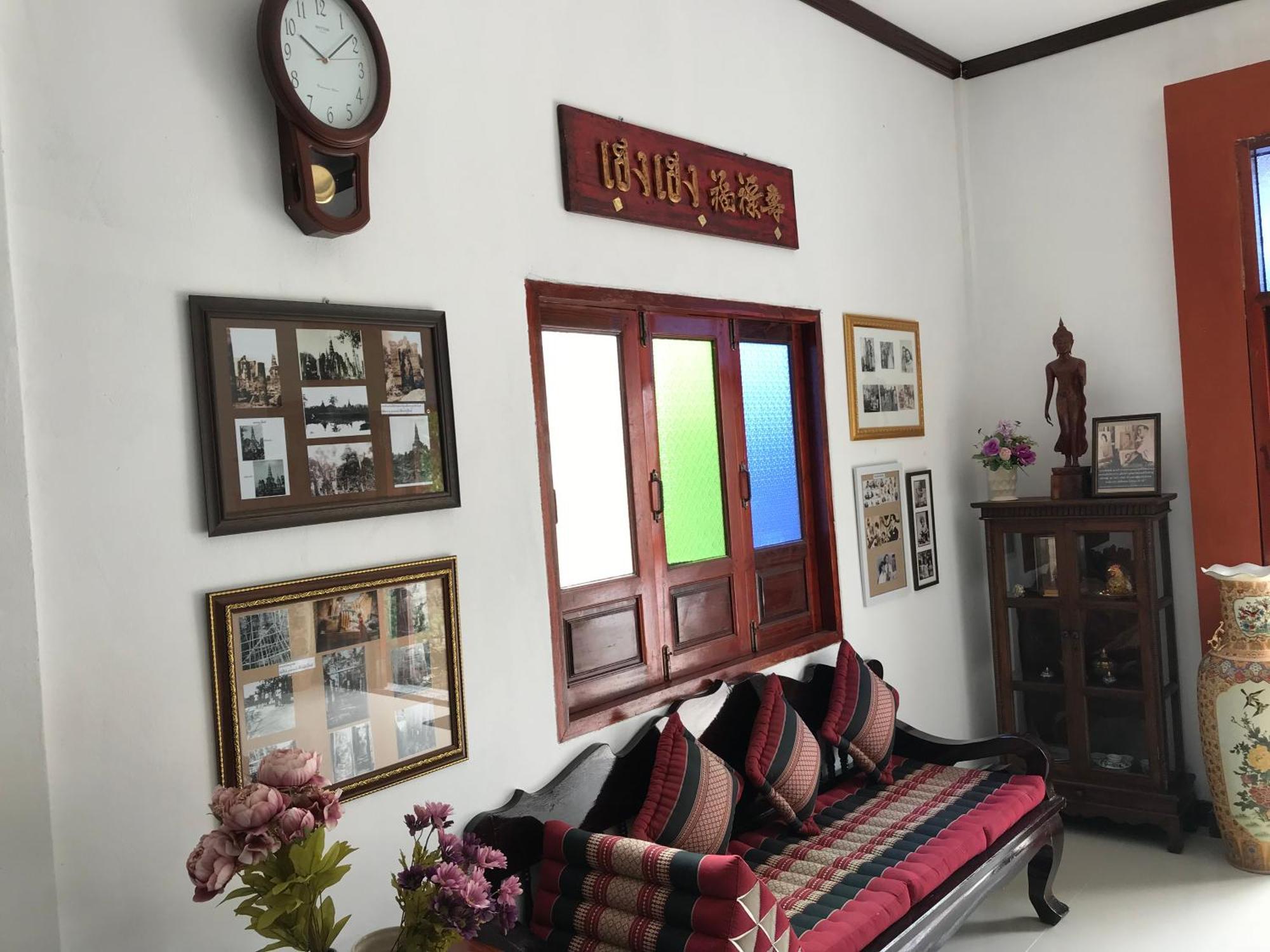 Phiphu Art And Gallery Boutique Sukhothai Hotel Екстериор снимка