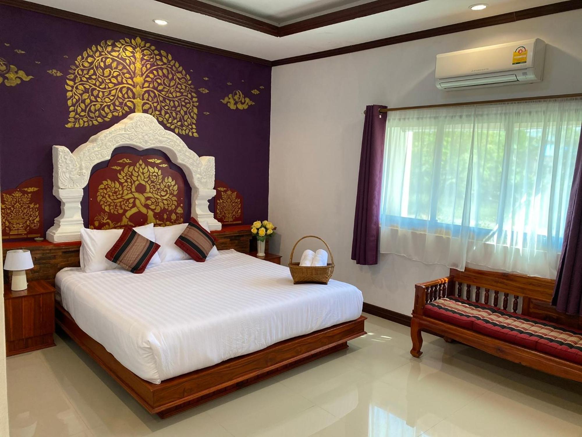 Phiphu Art And Gallery Boutique Sukhothai Hotel Екстериор снимка